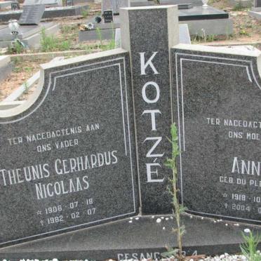 KOTZE Theunus Gerhardus Nicolaas 1906-1982 &amp; Anna Du PLESSIS 1918-2004