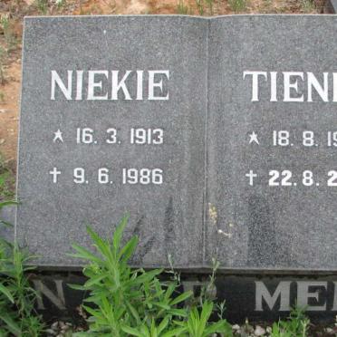 MERWE Niekie, van der 1913-1986 &amp; Tienie 1921-2001