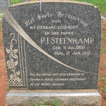 STEENKAMP P.J. 1907-1951