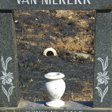 NIEKERK Douglas Dale, van 1946-1984
