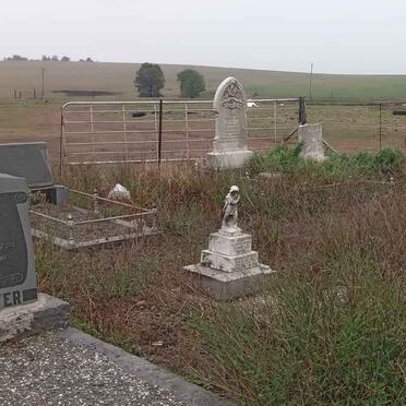 Mpumalanga, BETHAL district, Schaapkraal 304 IS, farm cemetery _2