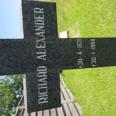 ALEXANDER Richard 1931-1994