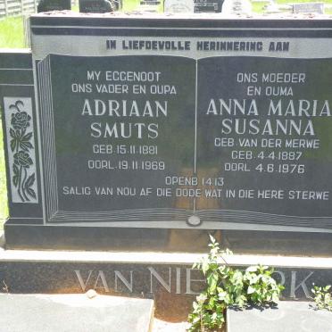 NIEKERK Adriaan Smuts, van 1881-1969 &amp; Anna Maria Susanna VAN DER MERWE 1887-1976