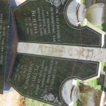 BOTES Petrus Johannes 1937-1994 &amp; Bertha 1930-1992