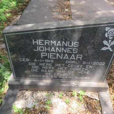 PIENAAR Hermanus Johannes 1919-2002