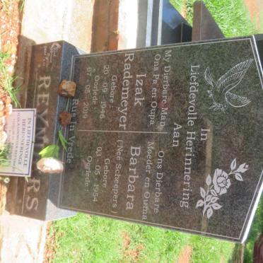 REYNDERS Izak Rademeyer 1946-2019 &amp; Barbara SCHEEPERS 1954-
