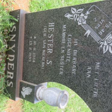 SNYDERS Hester S. nee VAN NIEKERK 1954-1993