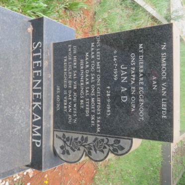 STEENEKAMP Jan A.D. 1939-1983