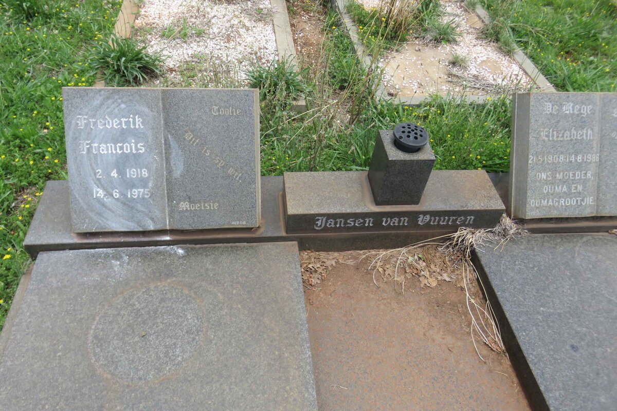 VUUREN Frederik Francois, Jansen van 1918-1975 &amp; Elizabeth 1908-1986