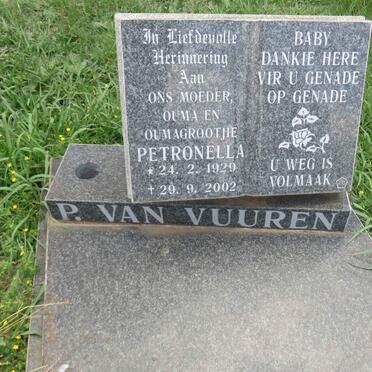 VUUREN H.F., van 1921-1998 &amp; Petronella 1929-2002