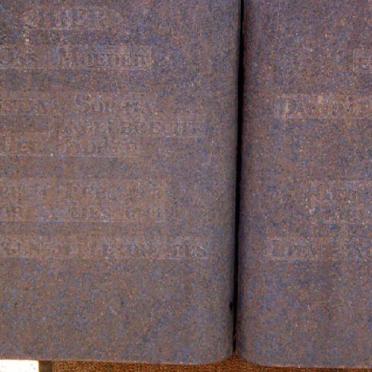 ENGELBRECHT Daniel Hendrik 187?-19?3 &amp; Christina Sophia KORFF 18??-194?