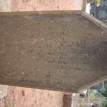 F - Vanne :: Surnames - F