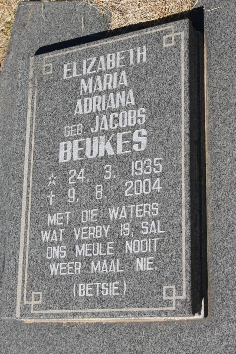 BEUKES Elizabeth Maria Adriana nee JACOBS 1935-2004