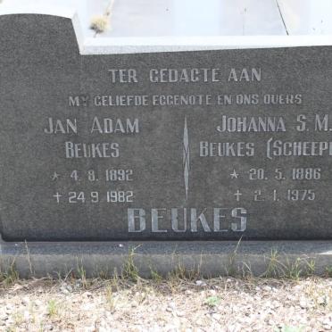 BEUKES Jan Adam 1892-1982 &amp; Johanna S.M.B. SCHEEPERS 1886-1975