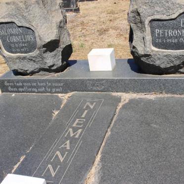 NIEMANN Salomon Cornelius 1944-1973 &amp; Ella Petronella MALAN 1948-