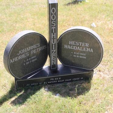 OOSTHUIZEN Johannes Andries Petrus 1920-2001 &amp; Hester Magdalena 1922-2006