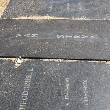 STRYP Theodorus L., van 1893-1976 &amp; Maria F. 1908-1992     