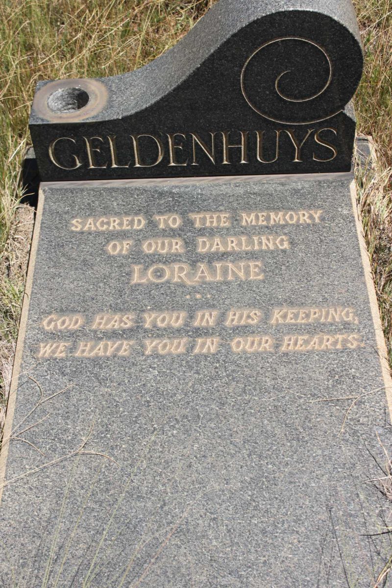 GELDENHUYS Lorraine