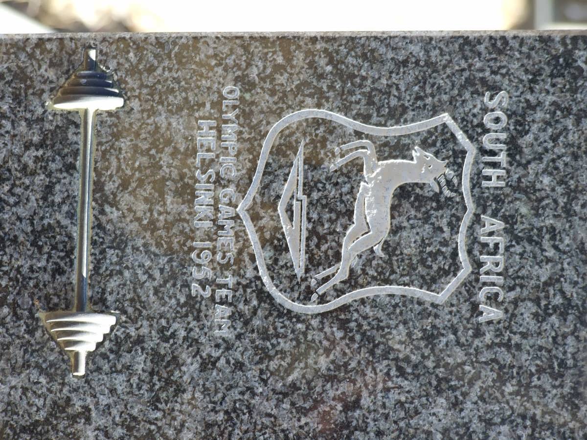 RENSBURG James Kingsley Johnson, van 1924-1996