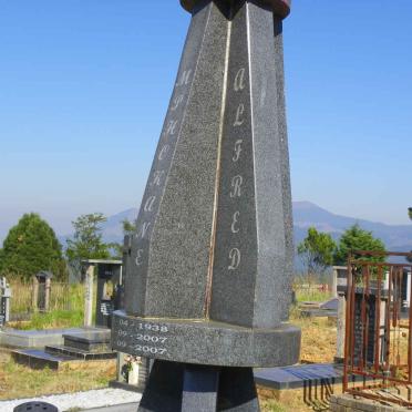 MPHOKANE Alfred 1938-2007