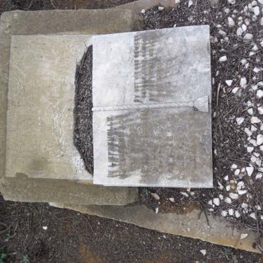 HOLTZHAUSEN Margaretha Johanna nee V. NIEKERK 18?4-194?