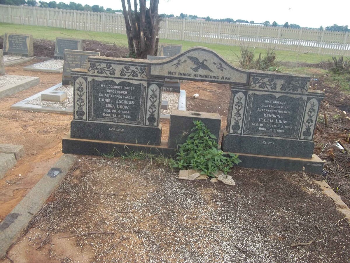 LOUW Daniel Jacobus Dirk 1884-1958 &amp; Hendrina Cecilia DE JAGER 1890-1983