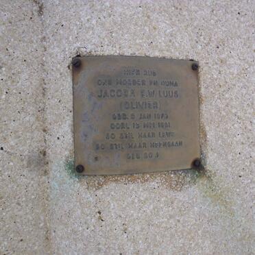 LUUS Jacoba E.W. nee OLIVIER 1875-1961