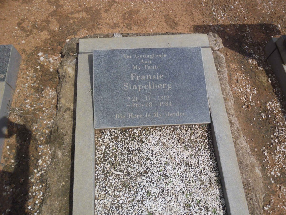 STAPELBERG Fransie 1918-1984