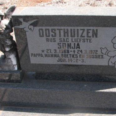 OOSTHUIZEN Sonja 1968-1972