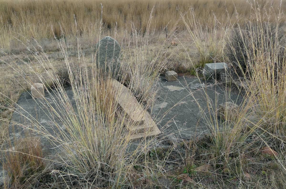 2. Overview / Oorsig : DORSFONTEIN cemetery