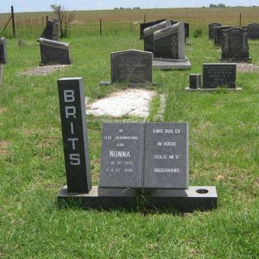 BRITS Nonna 1935-1996
