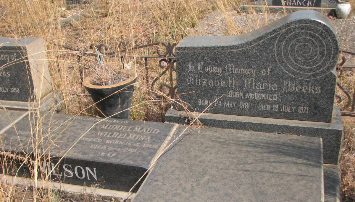 WEEKS Elizabeth Maria nee McDONALD 1881-1971 :: WILSON Muriel Maud Wilhelmina nee WEEKS 1905-19?? & ? WILSON
