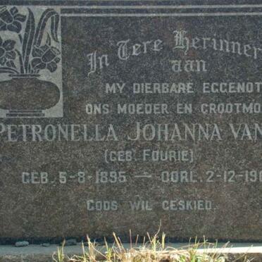 AS Petronella Johanna, van nee FOURIE 1895-1960