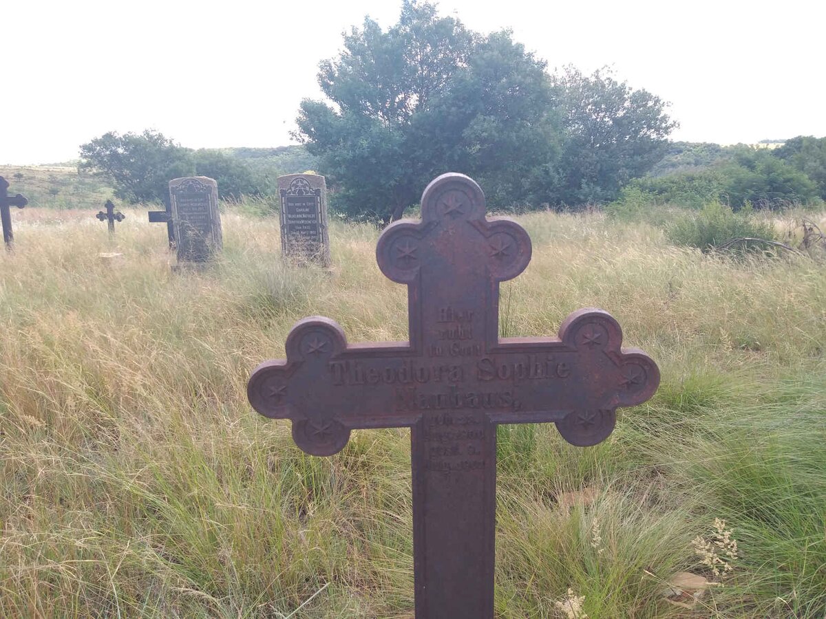 NAUHAUS Theodora Sophie 1900-1901