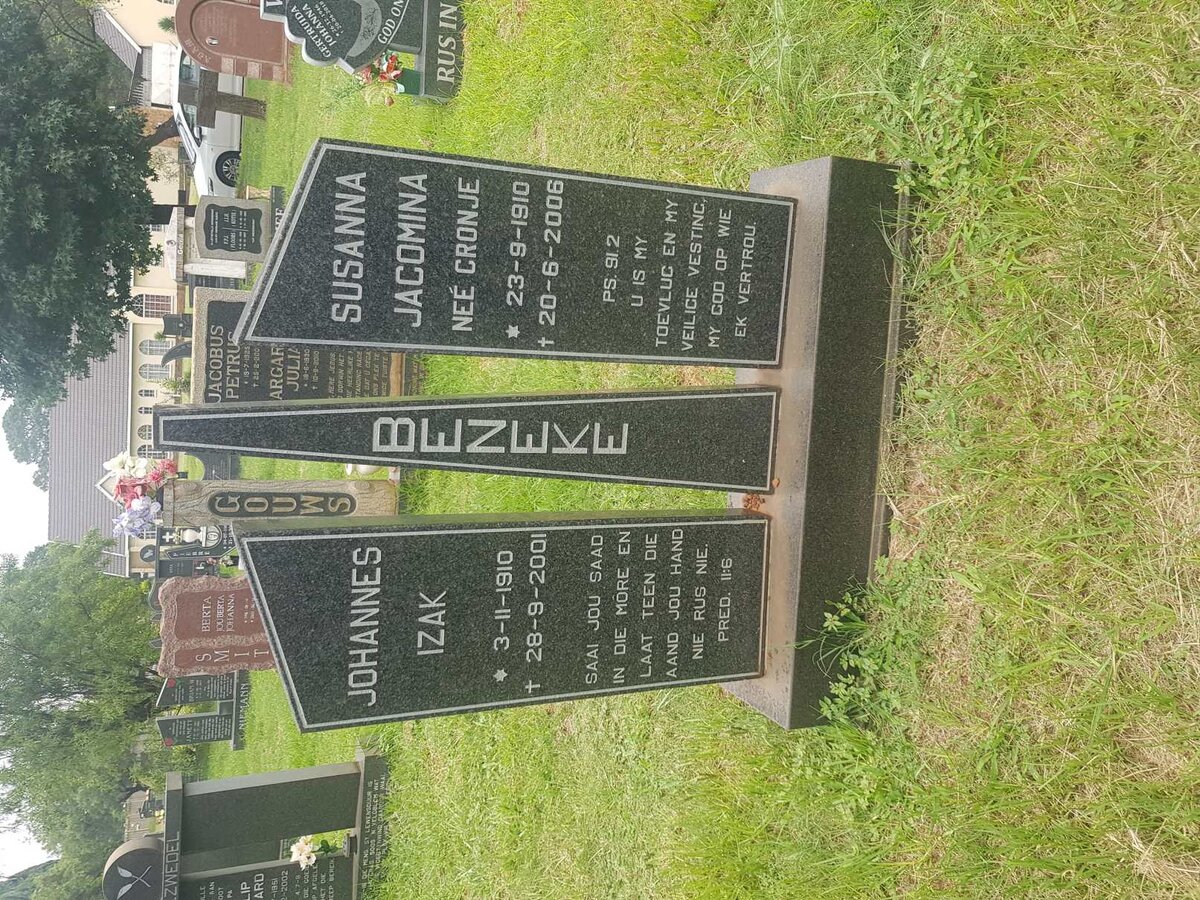 BENEKE Johannes Izak 1910-2001 &amp; Susanna Jacomina CRONJE 1910-2006