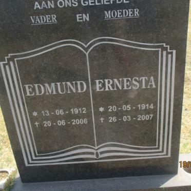 COETZER Edmund 1912-2006 &amp; Ernesta 1914-2007