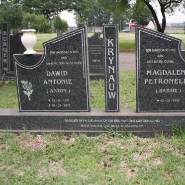 KRYNAUW Dawid Antonie 1933-2003 &amp; Magdalena Petronella 1935-