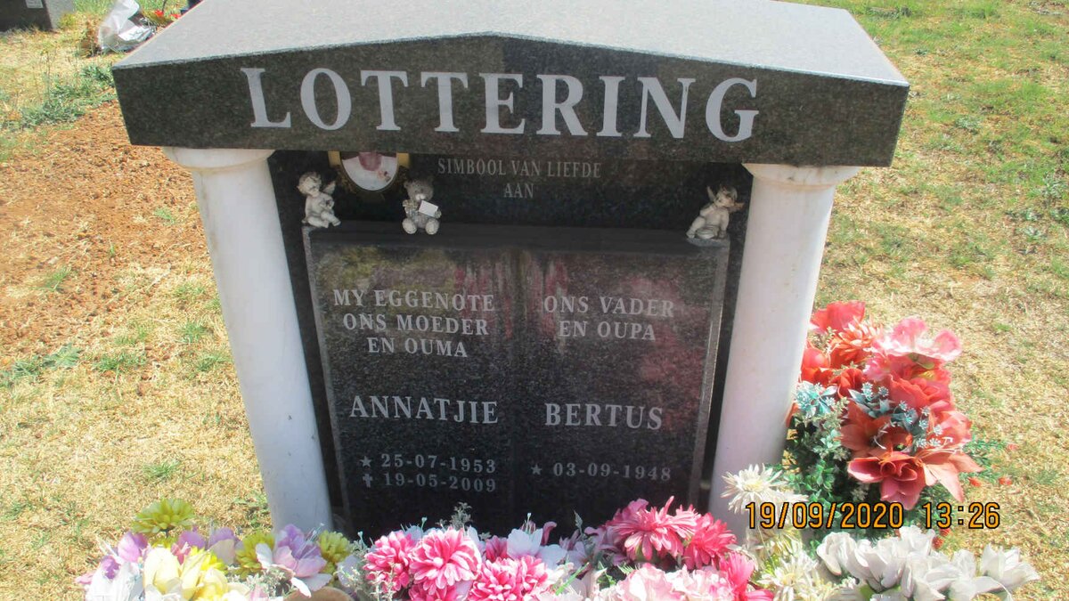 LOTTERING Bertus 1948- &amp; Annetjie 1953-2009