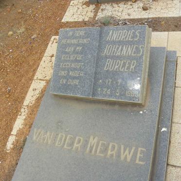 MERWE Andries Johannes Burger, van der [...]–1983 & Susanna Maria nee LE ROUX 1905–1986 #2