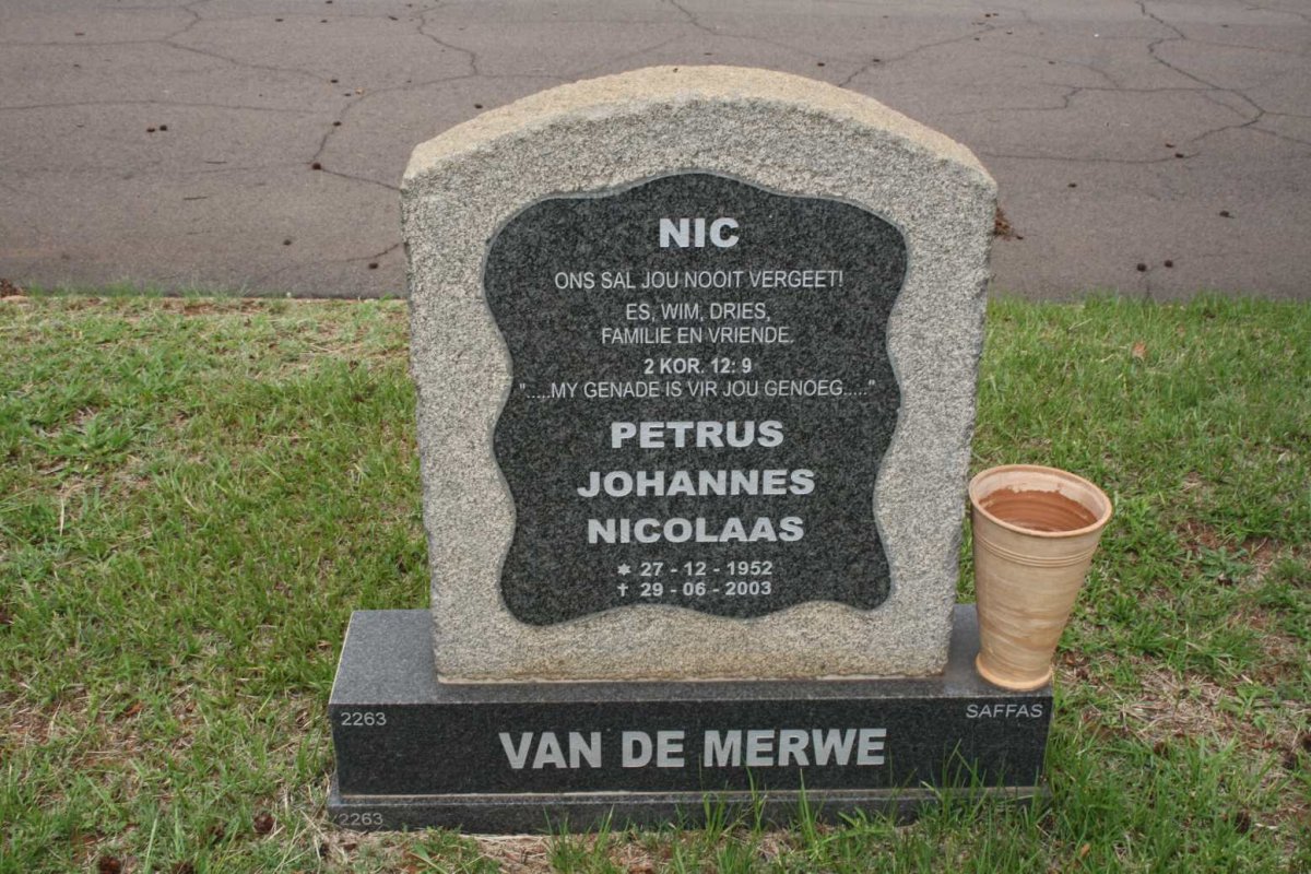 MERWE Petrus Johannes Nicolaas, van de 1952-2003