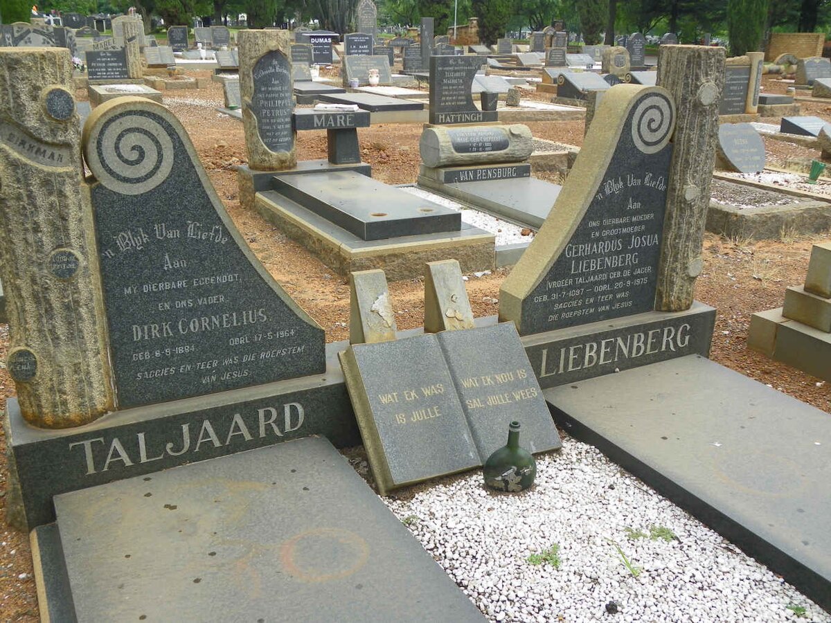 TALJAARD Dirk Cornelius 1884-1964 &amp; Gerhardus Josua LIEBENBERG voorheen TALJAARD nee DE JAGER 1897-1975 #1