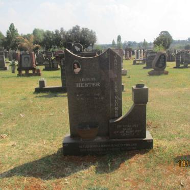 VUUREN H.M.F., Jansen van 1938-2004