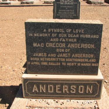 A - Surnames :: Vanne - A