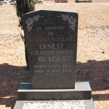 BLADES Ernest Strasson Napier 1875-1952