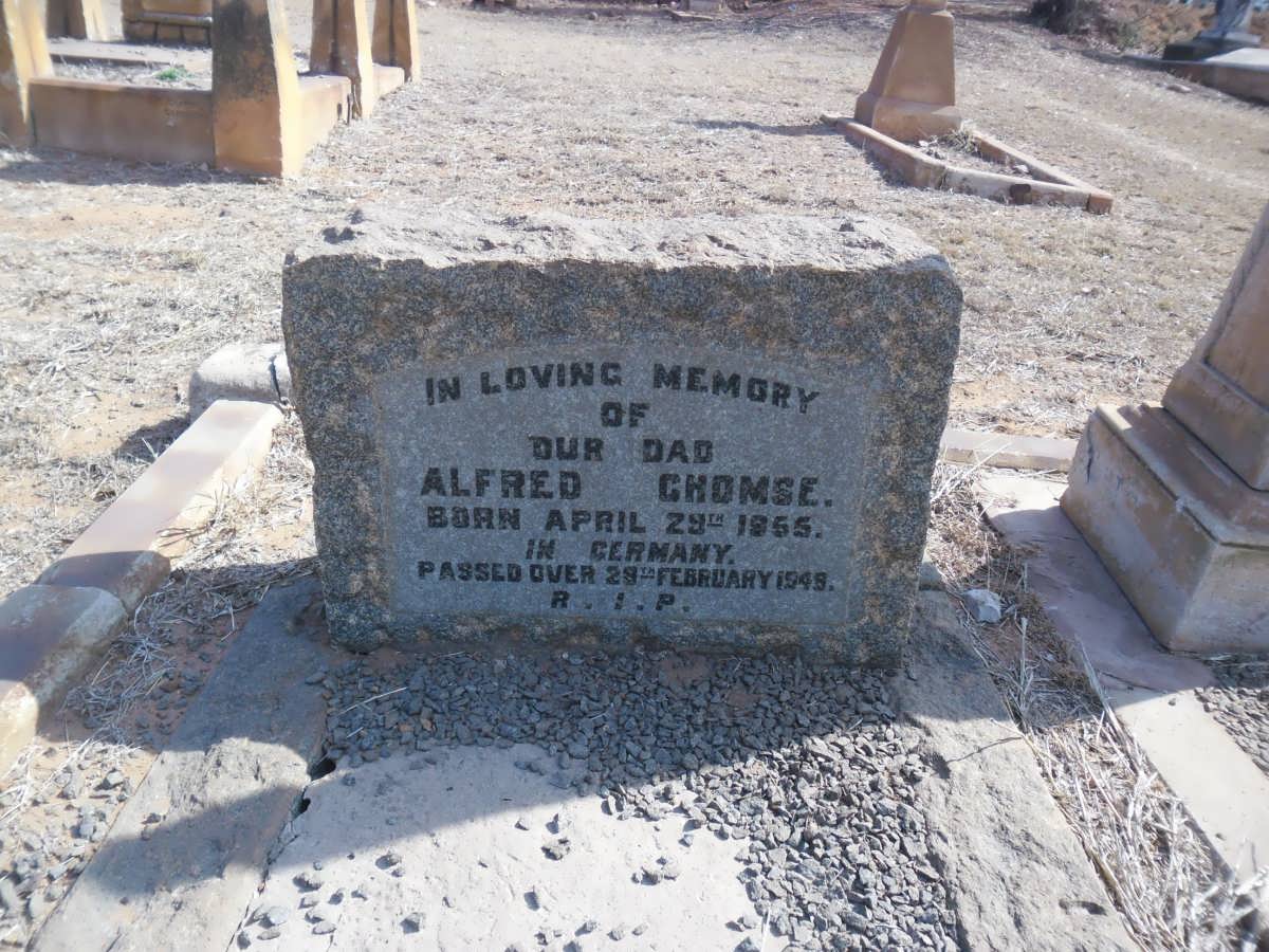 CHOMSE Alfred 1855-1949 & Sarah Lucy nee WHEELER 1859-1939 :: CHOMSE Lilian Valerian 1894-1896 #1