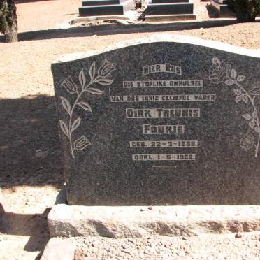 FOURIE Dirk Theunis 185?-1952