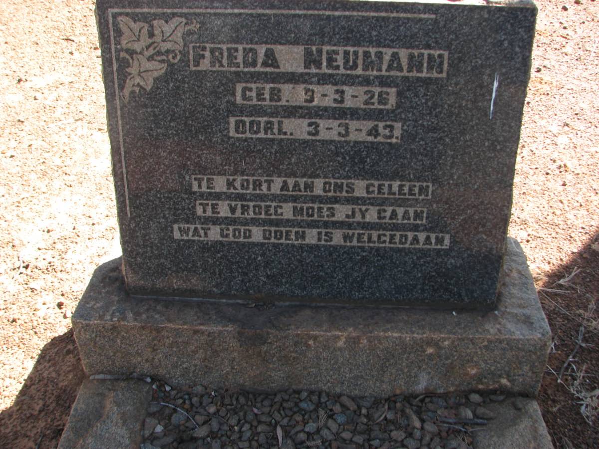 NEUMANN Freda 1926-1943