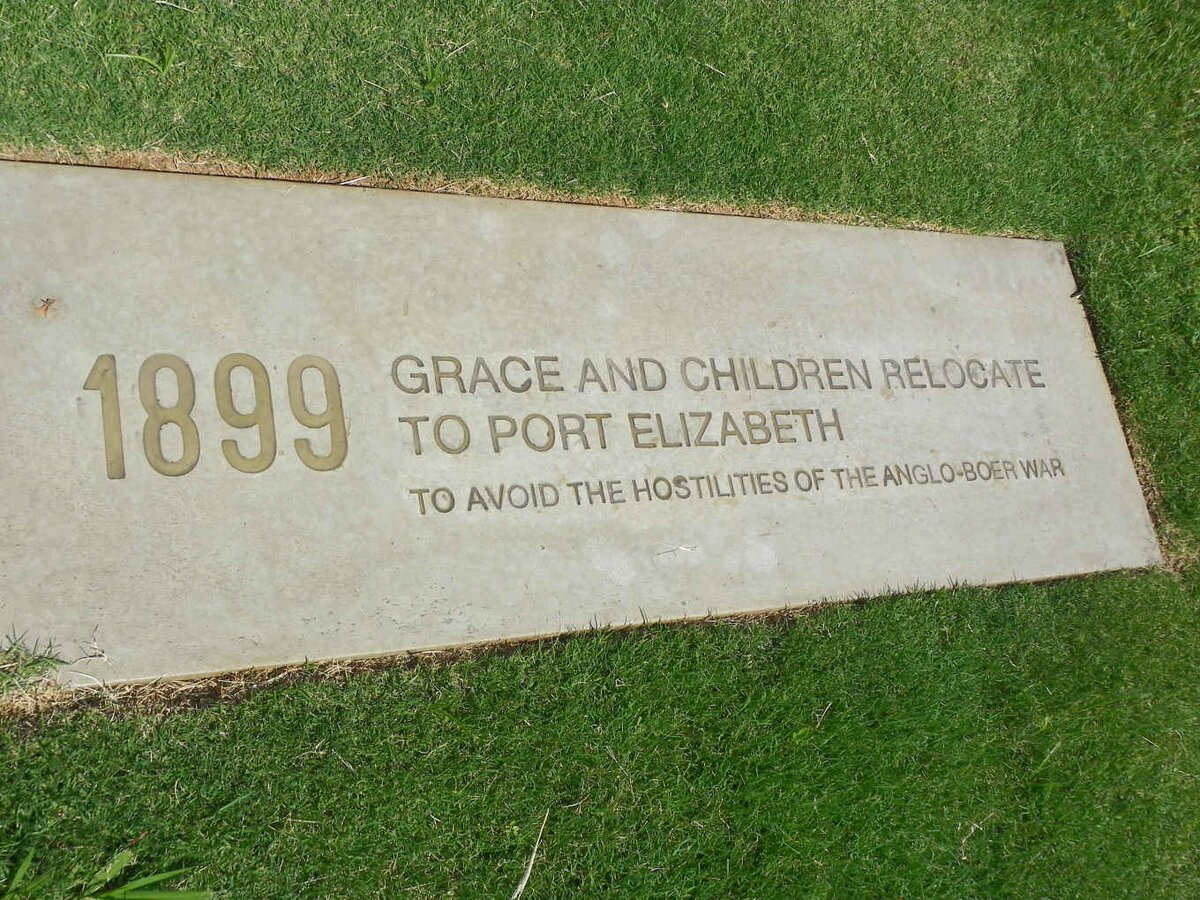 08. Grace and children relocate to Port Elizabeth to avoid the hostilities of the Anglo-Boer War 1899