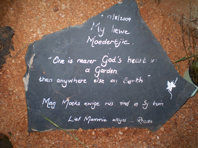 MERWE Muriel Dorothy Evelyn, van der nee BARNARD 1941-2009