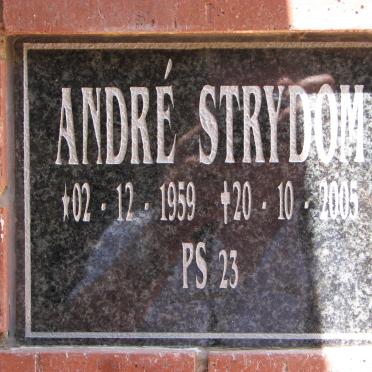 STRYDOM André 1959-2005